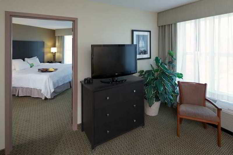 Hampton Inn & Suites Arlington Crystal City Dca Extérieur photo